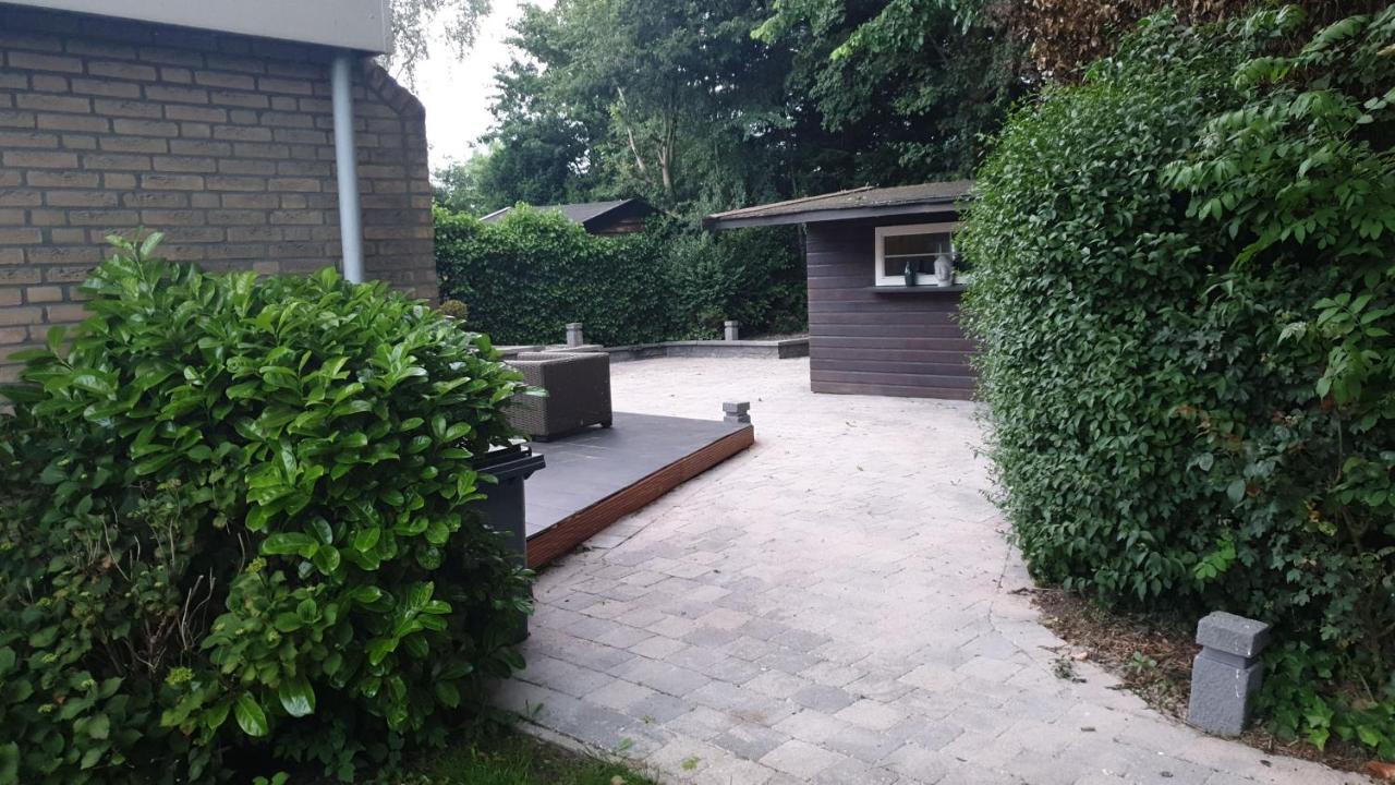 Lake House 74, Luxury Accommodation Ir Sauna Warmond Exterior foto